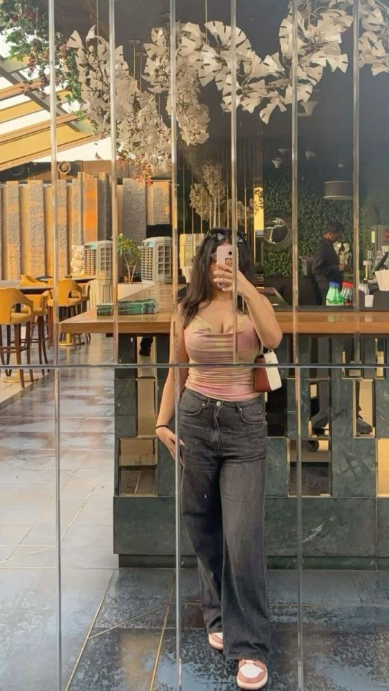 Book 24x7 Elite Jaipur 5 Star Escort on a Call Main Image